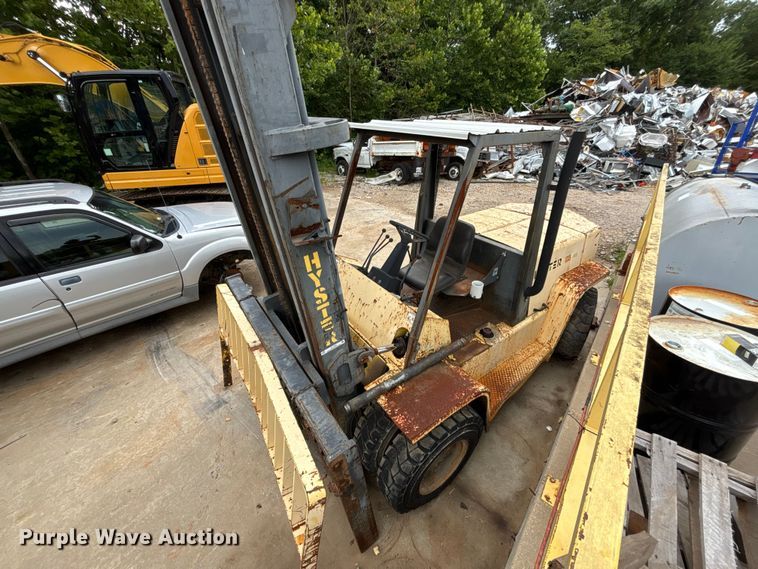 image for item FC1908 Hyster H135XL forklift