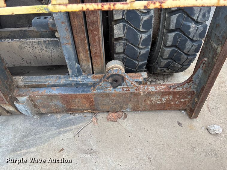image for item FC1908 Hyster H135XL forklift