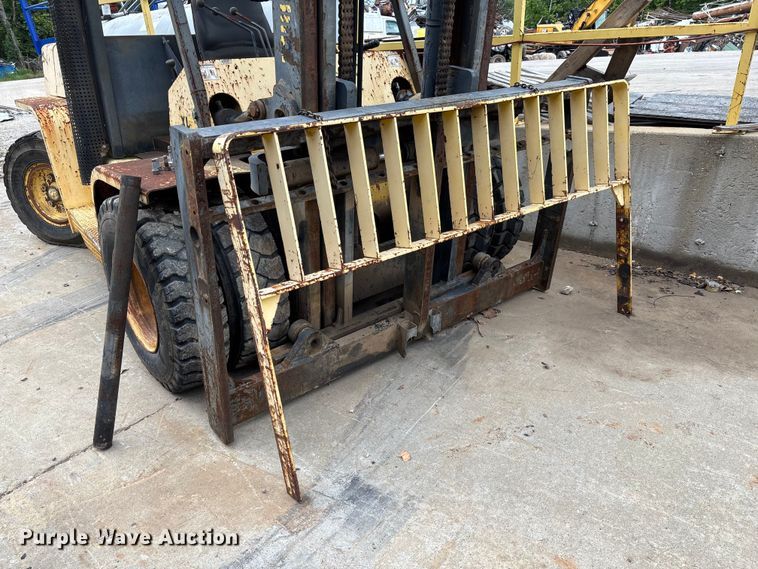 image for item FC1908 Hyster H135XL forklift
