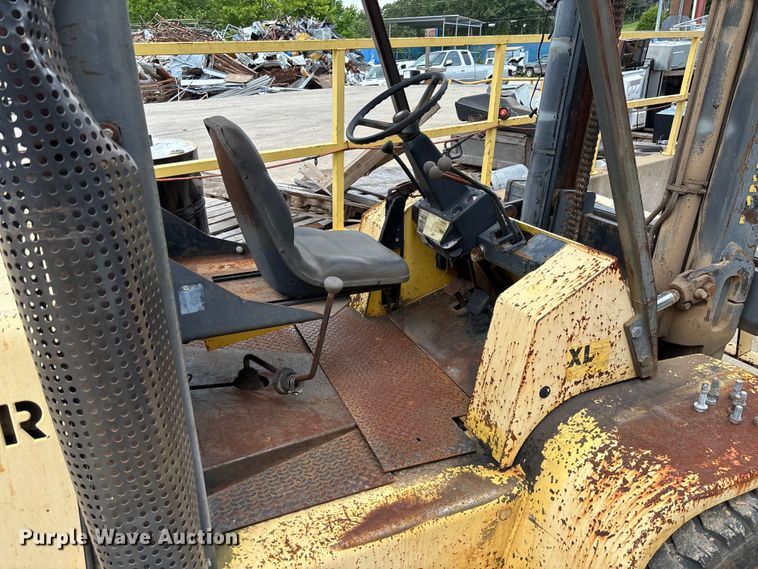 image for item FC1908 Hyster H135XL forklift