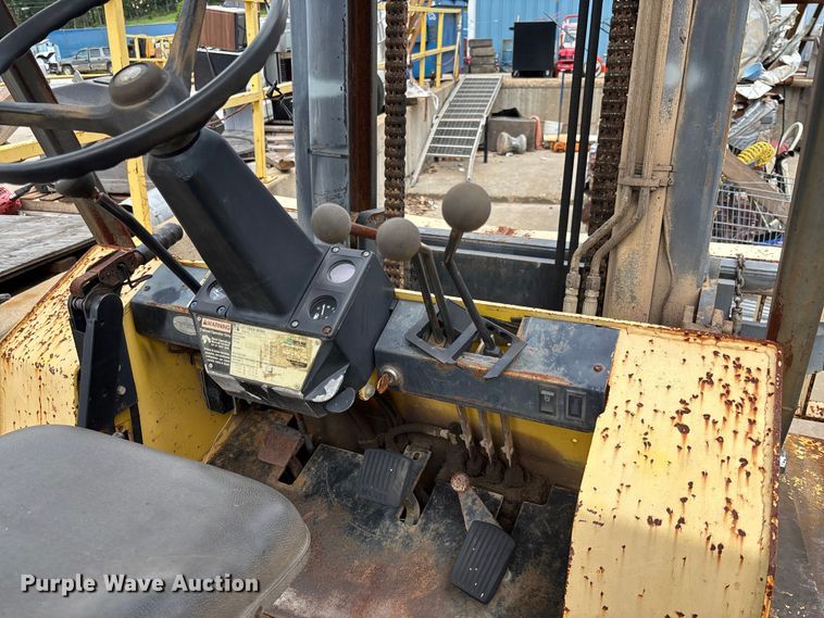 image for item FC1908 Hyster H135XL forklift