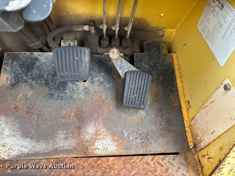 image for item FC1908 Hyster H135XL forklift