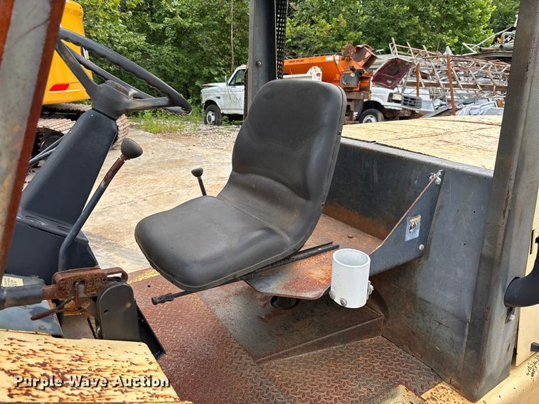 image for item FC1908 Hyster H135XL forklift