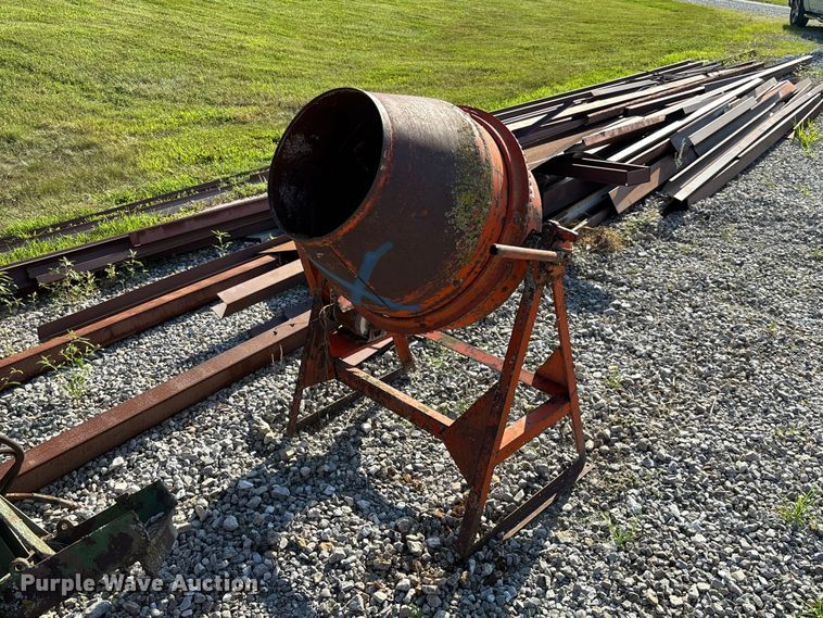 concrete mixer