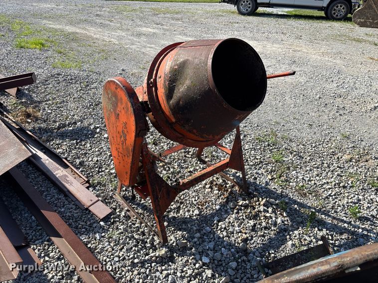 image for item FC1945 concrete mixer