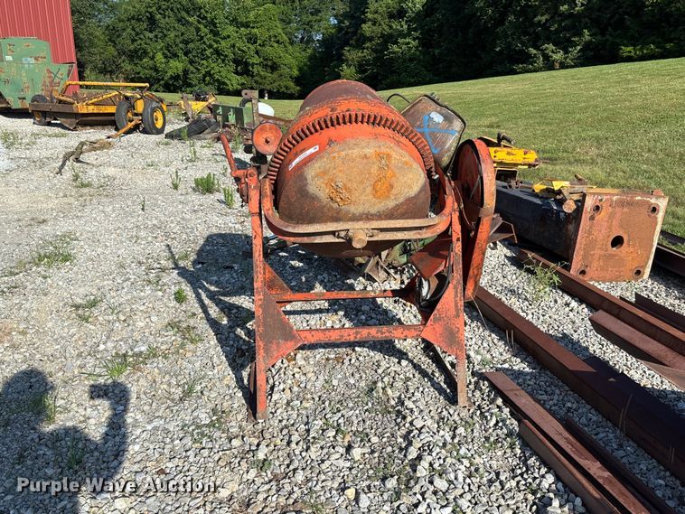 image for item FC1945 concrete mixer