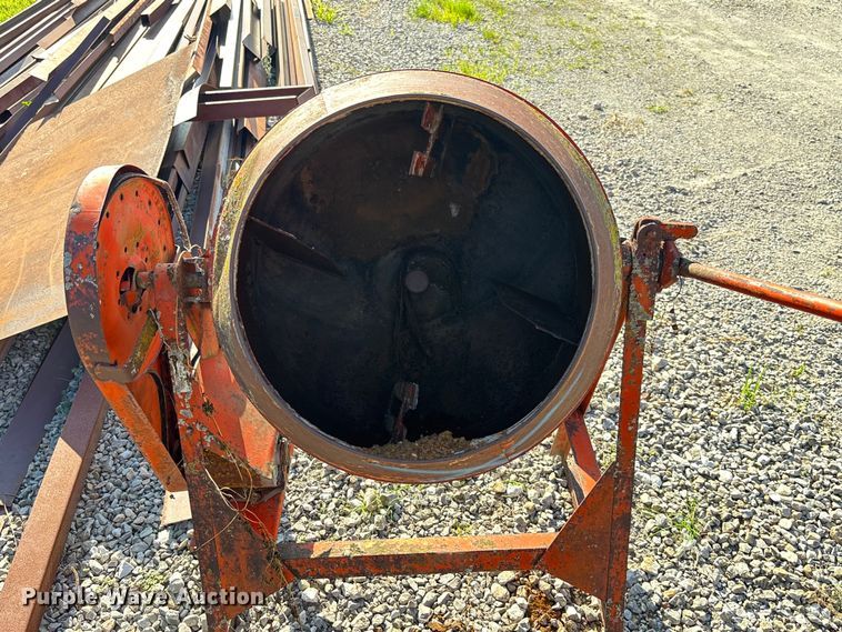image for item FC1945 concrete mixer