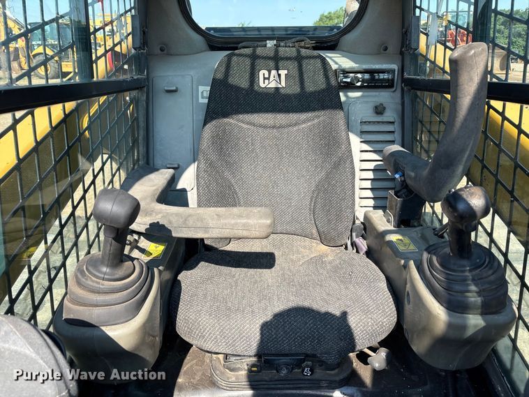 image for item FC2507 2014 Caterpillar 299D tracked skid steer loader