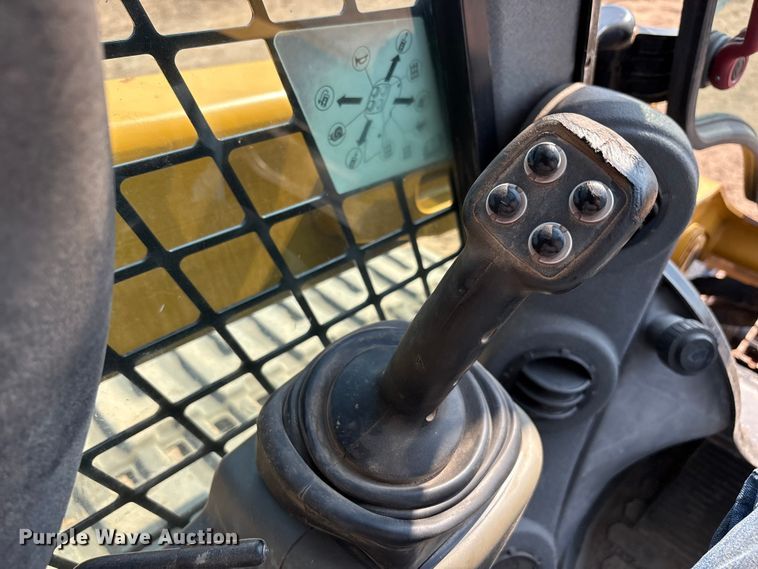 image for item FC2507 2014 Caterpillar 299D tracked skid steer loader