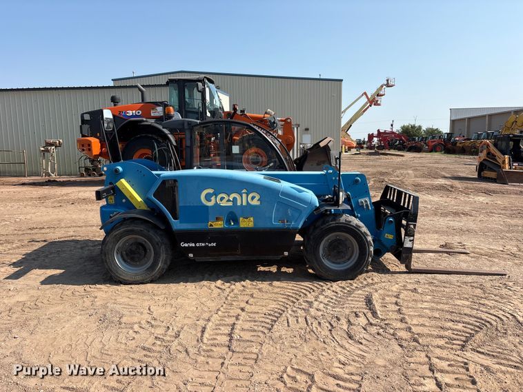 image for item FC2508 2017 Genie GTH-2506 telehandler