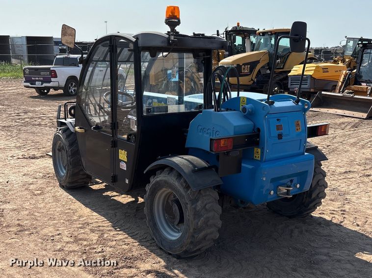 image for item FC2508 2017 Genie GTH-2506 telehandler