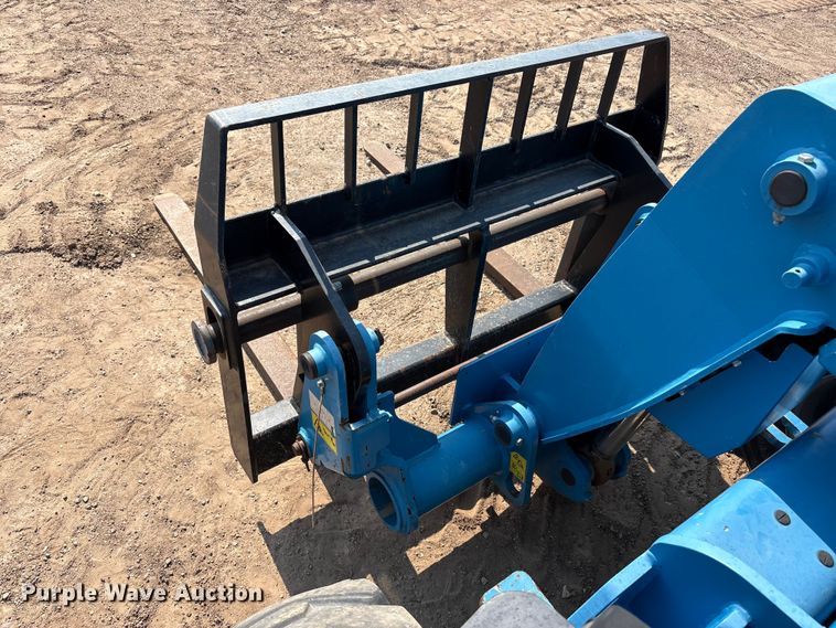 image for item FC2508 2017 Genie GTH-2506 telehandler