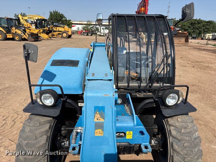 image for item FC2508 2017 Genie GTH-2506 telehandler