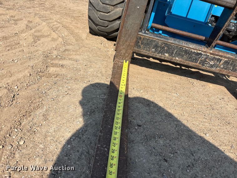 image for item FC2508 2017 Genie GTH-2506 telehandler