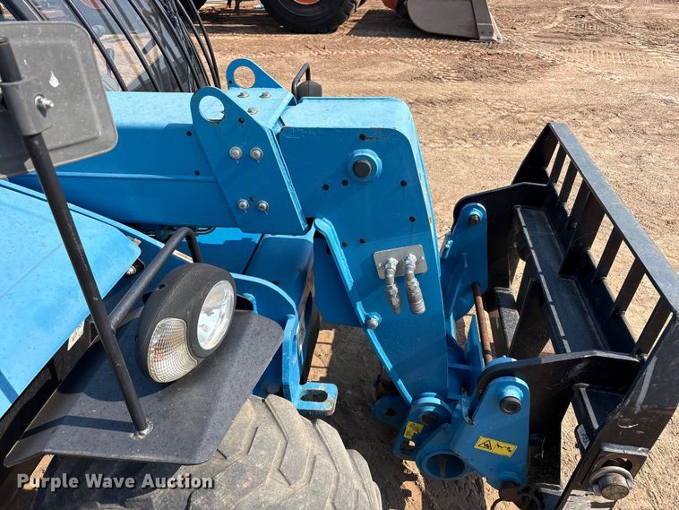 image for item FC2508 2017 Genie GTH-2506 telehandler