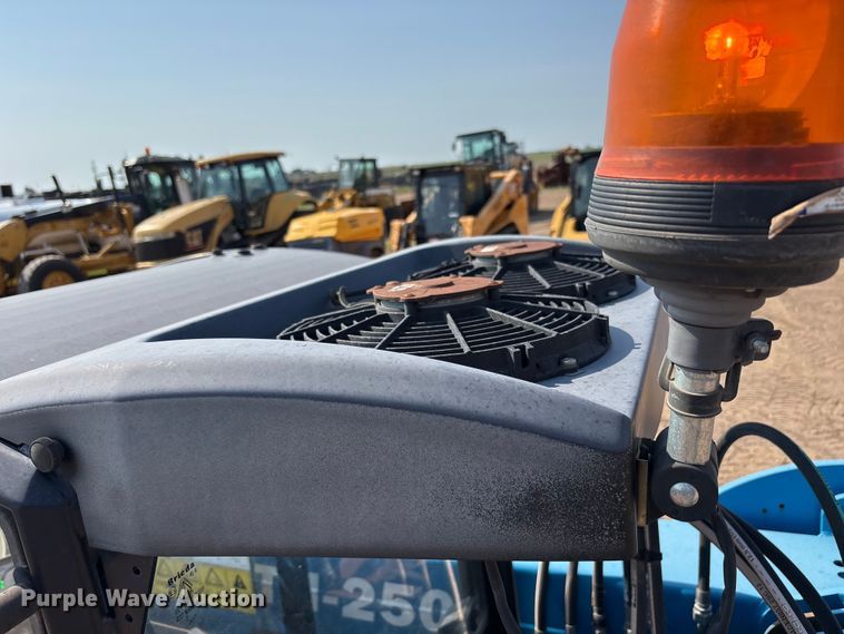 image for item FC2508 2017 Genie GTH-2506 telehandler