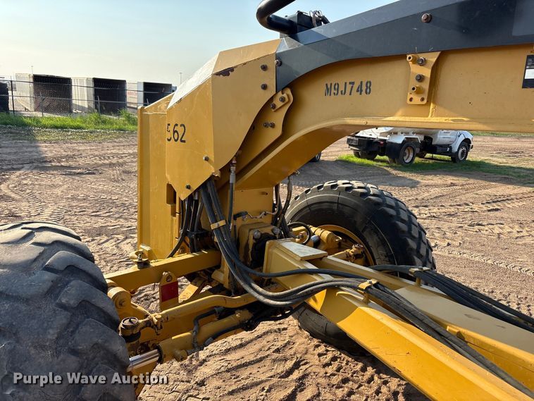 image for item FC2509 2013 Caterpillar 140M2 AWD motor grader