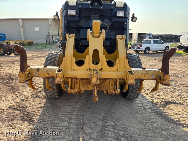 image for item FC2509 2013 Caterpillar 140M2 AWD motor grader