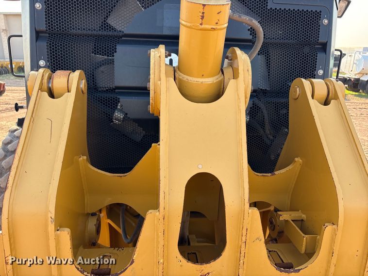 image for item FC2509 2013 Caterpillar 140M2 AWD motor grader