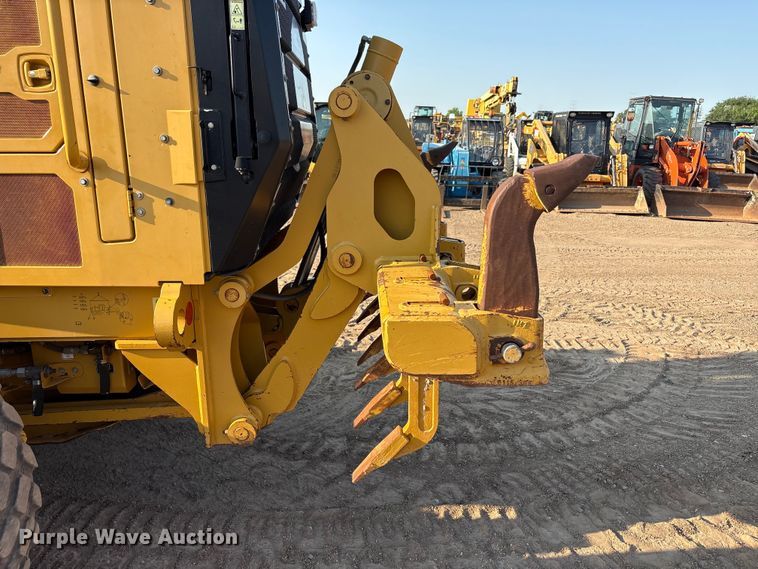 image for item FC2509 2013 Caterpillar 140M2 AWD motor grader