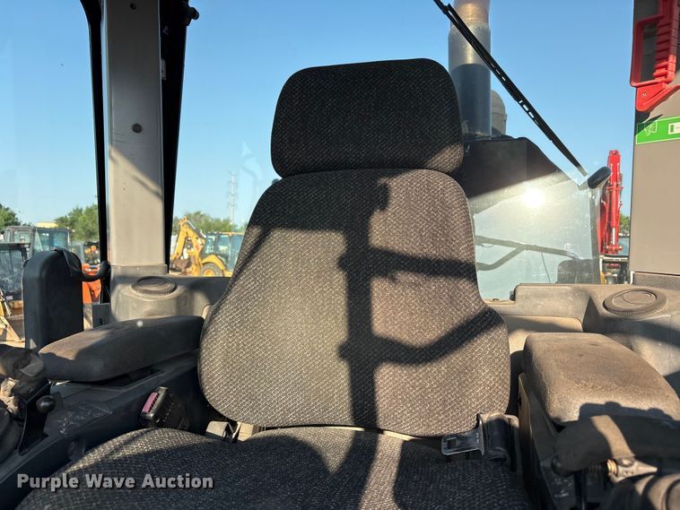 image for item FC2509 2013 Caterpillar 140M2 AWD motor grader