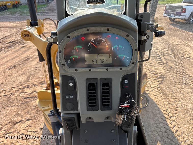 image for item FC2509 2013 Caterpillar 140M2 AWD motor grader