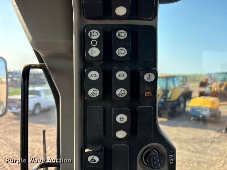 image for item FC2509 2013 Caterpillar 140M2 AWD motor grader