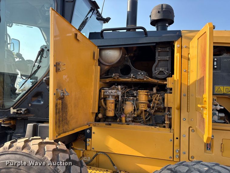image for item FC2509 2013 Caterpillar 140M2 AWD motor grader
