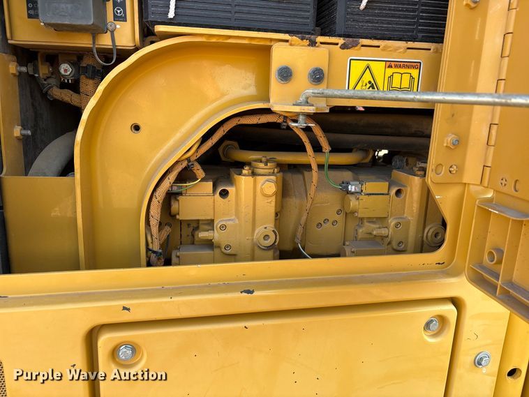image for item FC2509 2013 Caterpillar 140M2 AWD motor grader