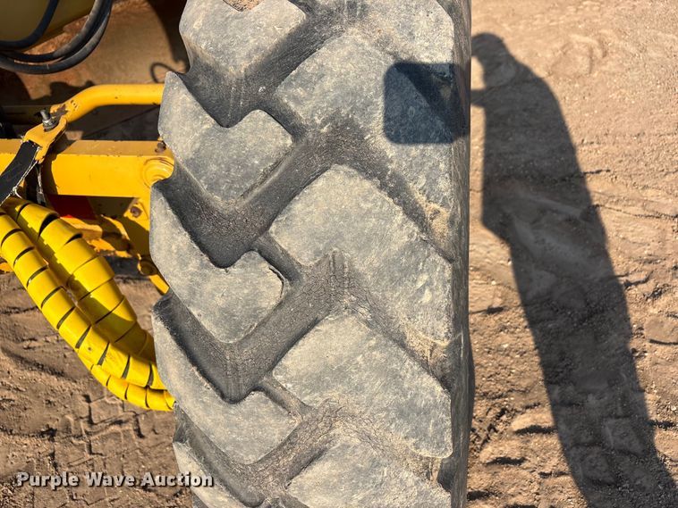 image for item FC2509 2013 Caterpillar 140M2 AWD motor grader