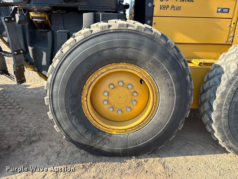 image for item FC2509 2013 Caterpillar 140M2 AWD motor grader