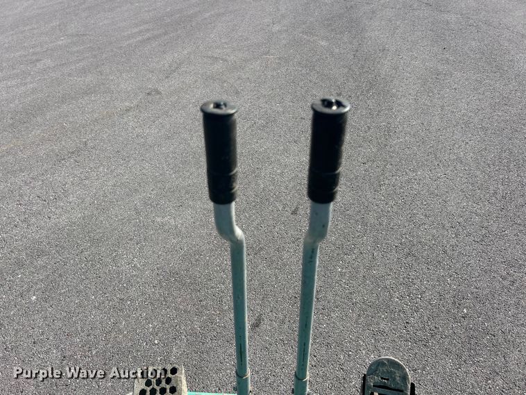 image for item FC2875 2017 Multiquip Whiteman HHNG5 power trowel