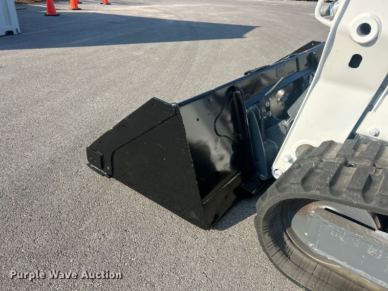 image for item FC2878 2018 Bobcat T770 tracked skid steer loader