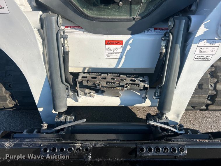 image for item FC2878 2018 Bobcat T770 tracked skid steer loader