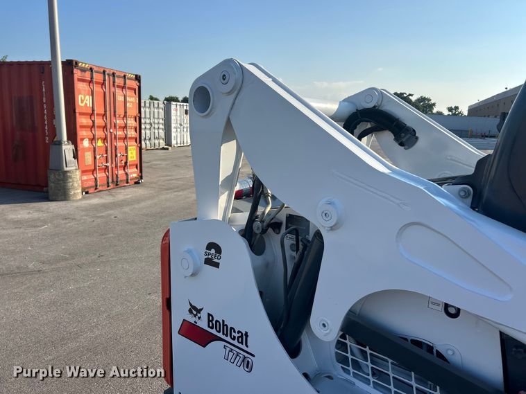 image for item FC2878 2018 Bobcat T770 tracked skid steer loader