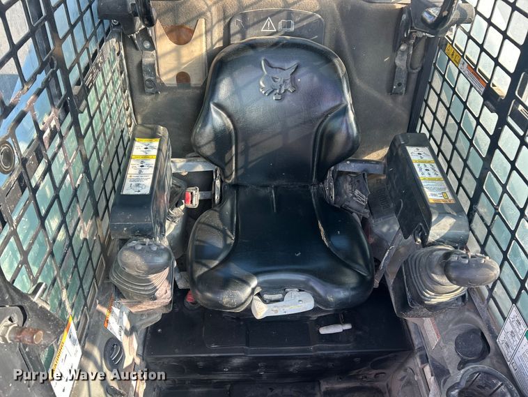 image for item FC2878 2018 Bobcat T770 tracked skid steer loader