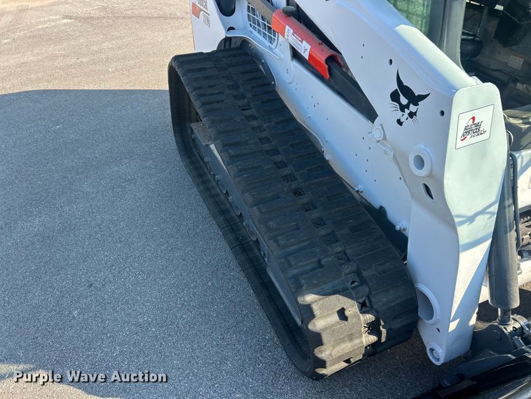 image for item FC2878 2018 Bobcat T770 tracked skid steer loader