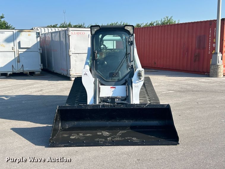 image for item FC2879 2019 Bobcat T740 tracked skid steer loader