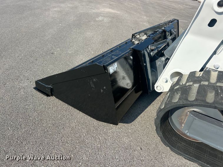 image for item FC2879 2019 Bobcat T740 tracked skid steer loader