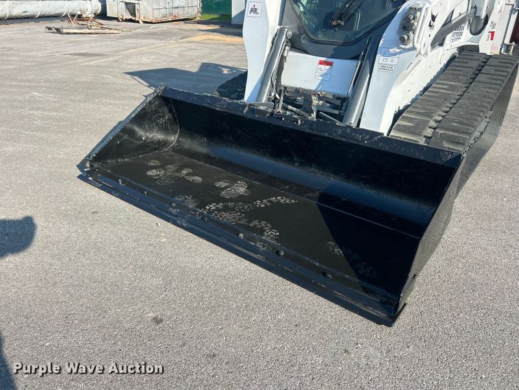 image for item FC2879 2019 Bobcat T740 tracked skid steer loader