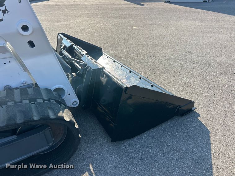 image for item FC2879 2019 Bobcat T740 tracked skid steer loader