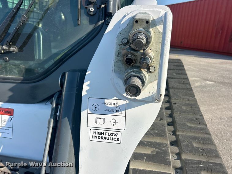 image for item FC2879 2019 Bobcat T740 tracked skid steer loader