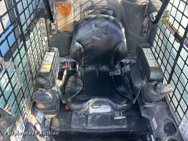 image for item FC2879 2019 Bobcat T740 tracked skid steer loader