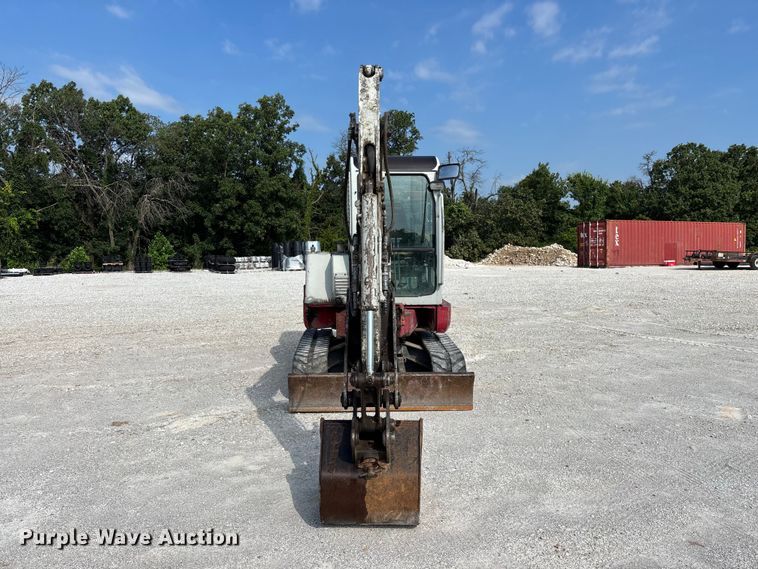 image for item FG0527 2012 Takeuchi TB138FR mini excavator