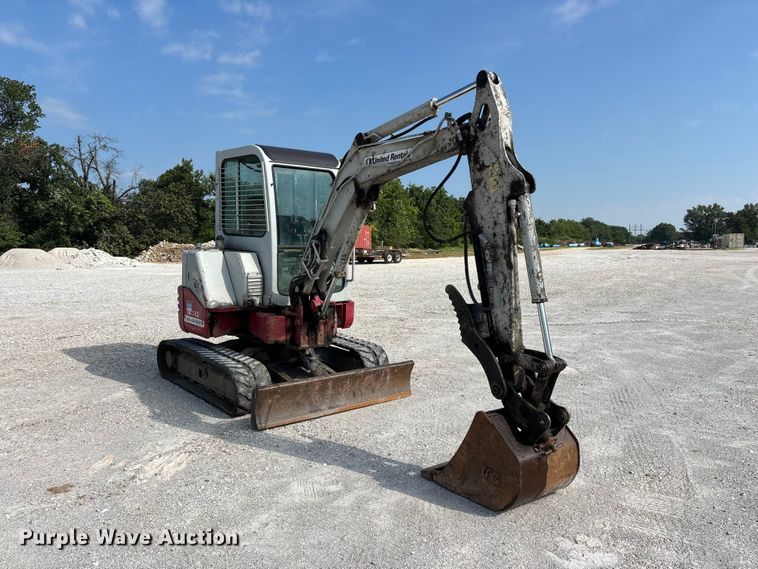 image for item FG0527 2012 Takeuchi TB138FR mini excavator