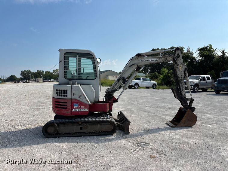 image for item FG0527 2012 Takeuchi TB138FR mini excavator