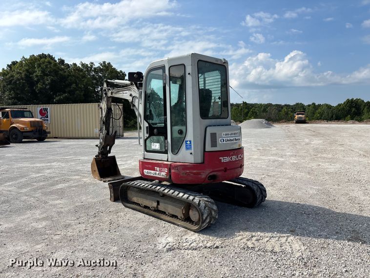 image for item FG0527 2012 Takeuchi TB138FR mini excavator