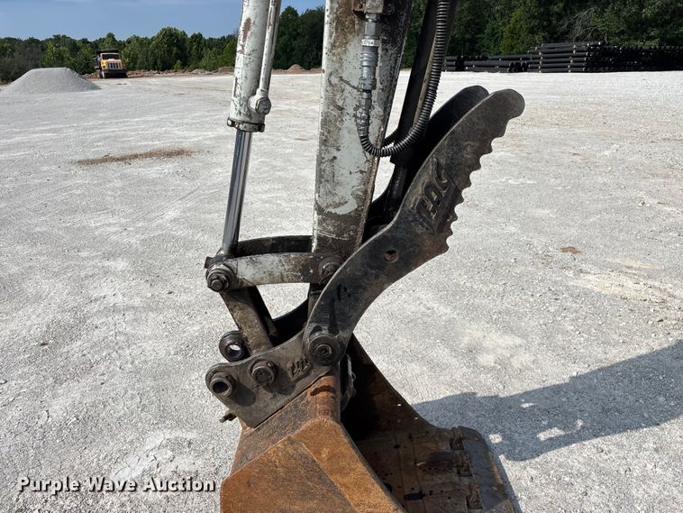 image for item FG0527 2012 Takeuchi TB138FR mini excavator