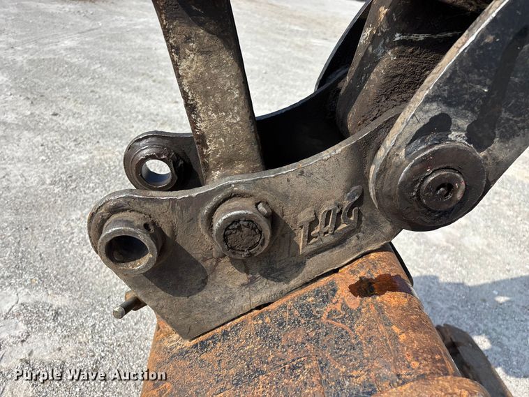 image for item FG0527 2012 Takeuchi TB138FR mini excavator