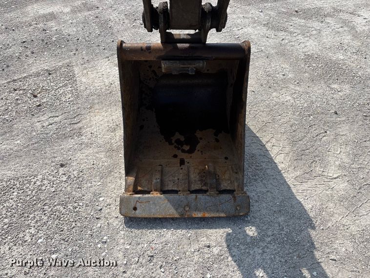 image for item FG0527 2012 Takeuchi TB138FR mini excavator